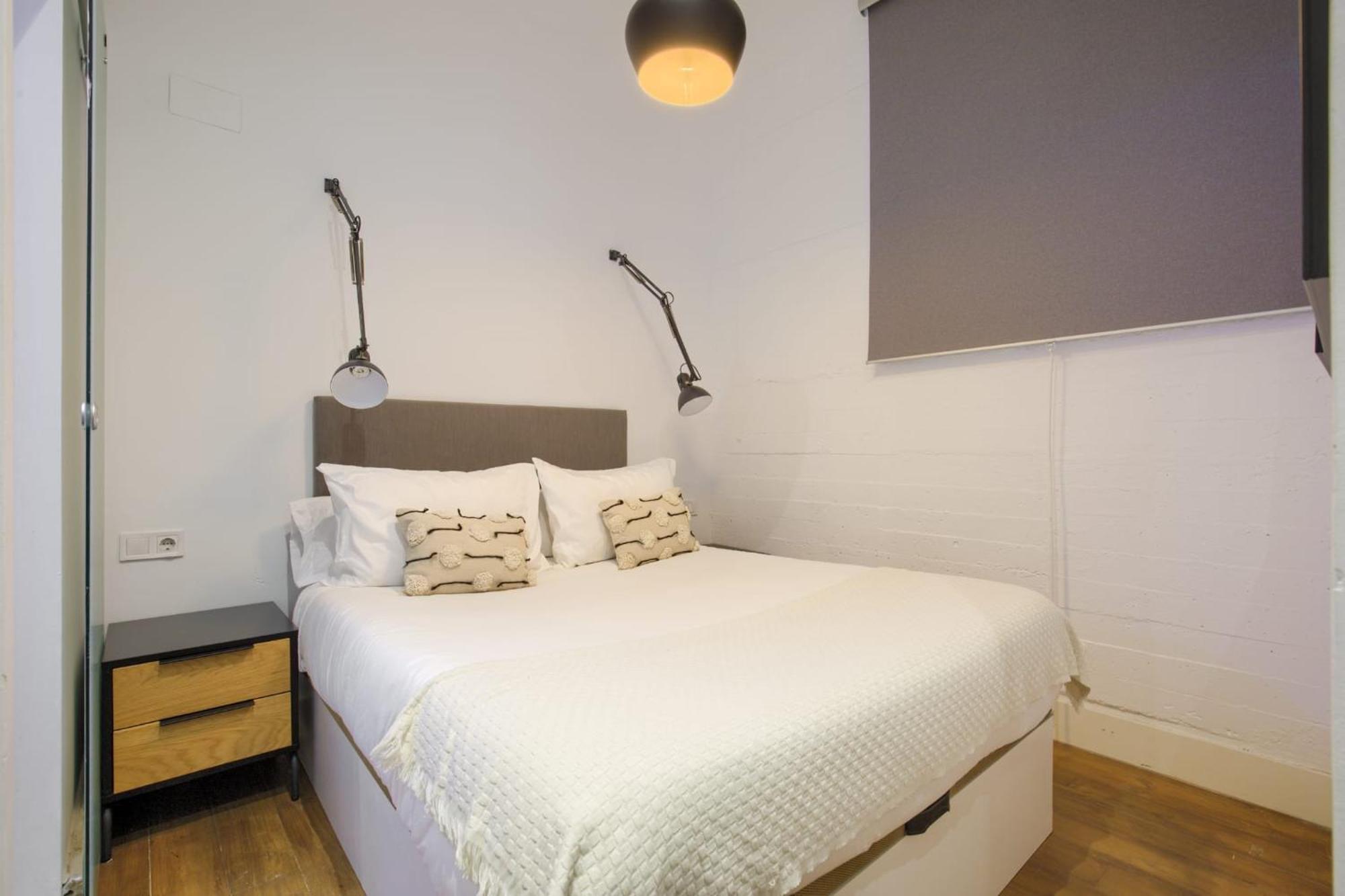 Espectaculares Apartamentos Centro マドリード エクステリア 写真